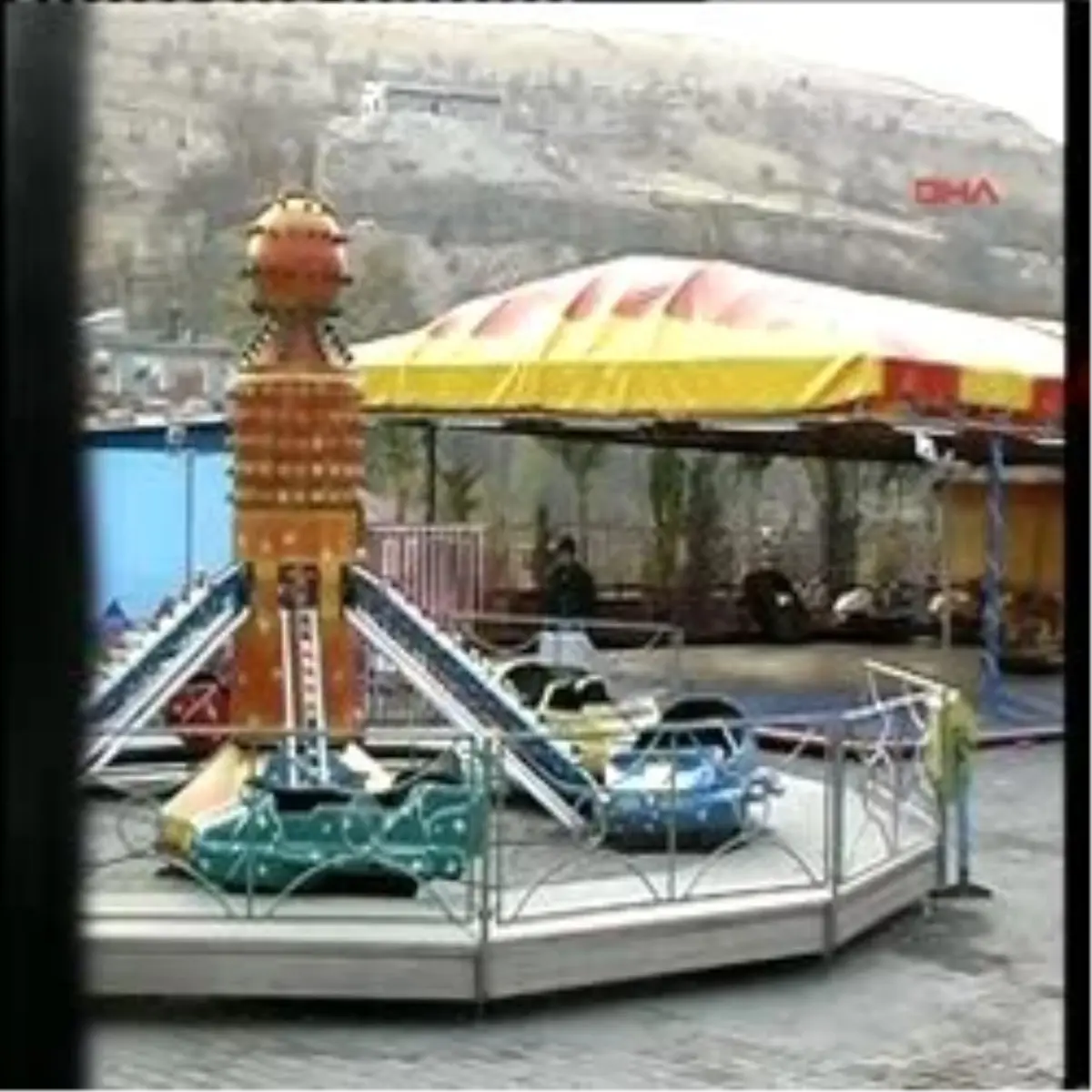 Adıyaman Arşiv Çarpışan Otoda Feci Ölüm