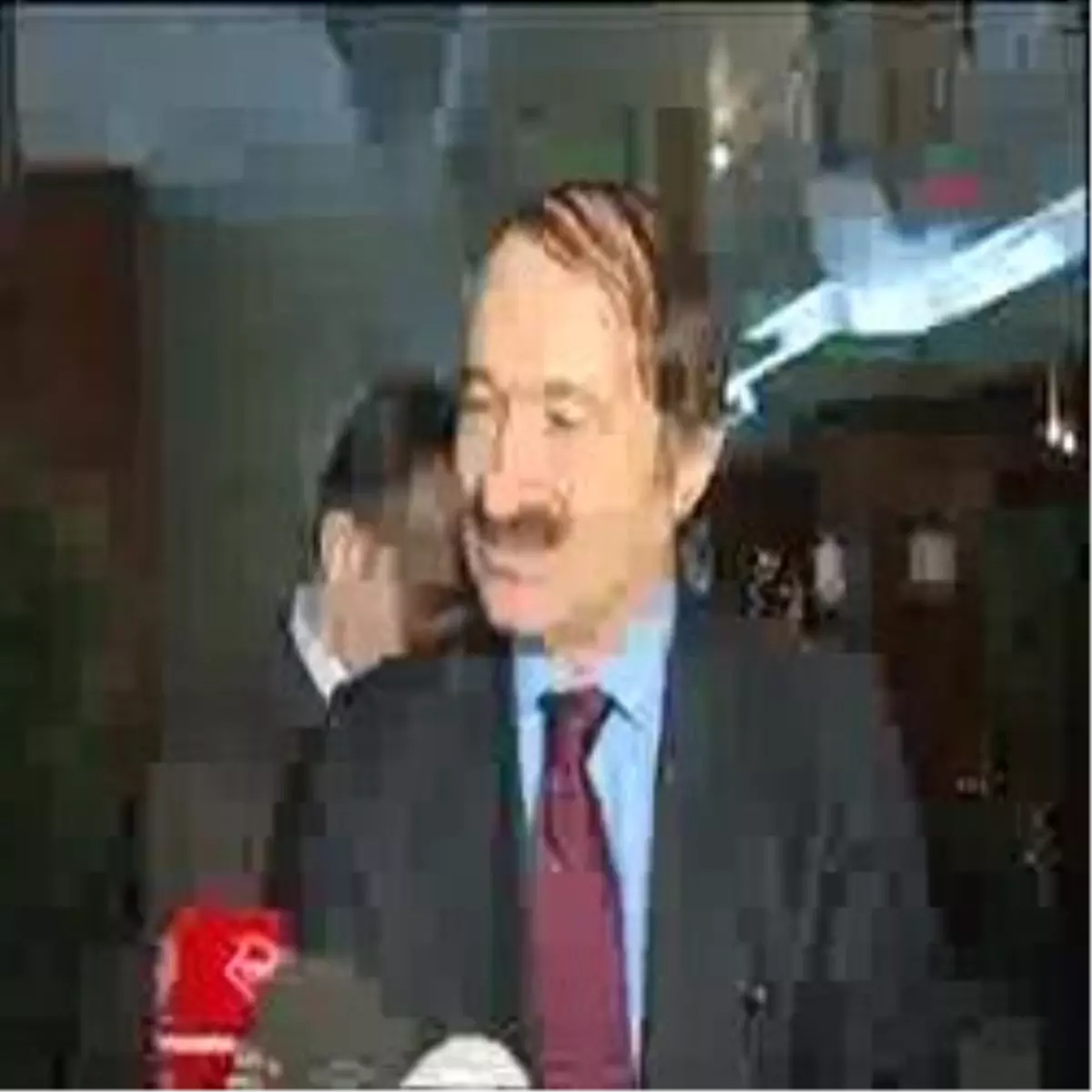 Bakan Özak: "Bunlara Taraftar Demiyorum"