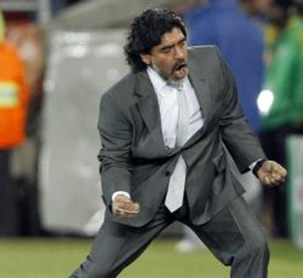 İran'ın Maradona Bombası Erken Patladı.