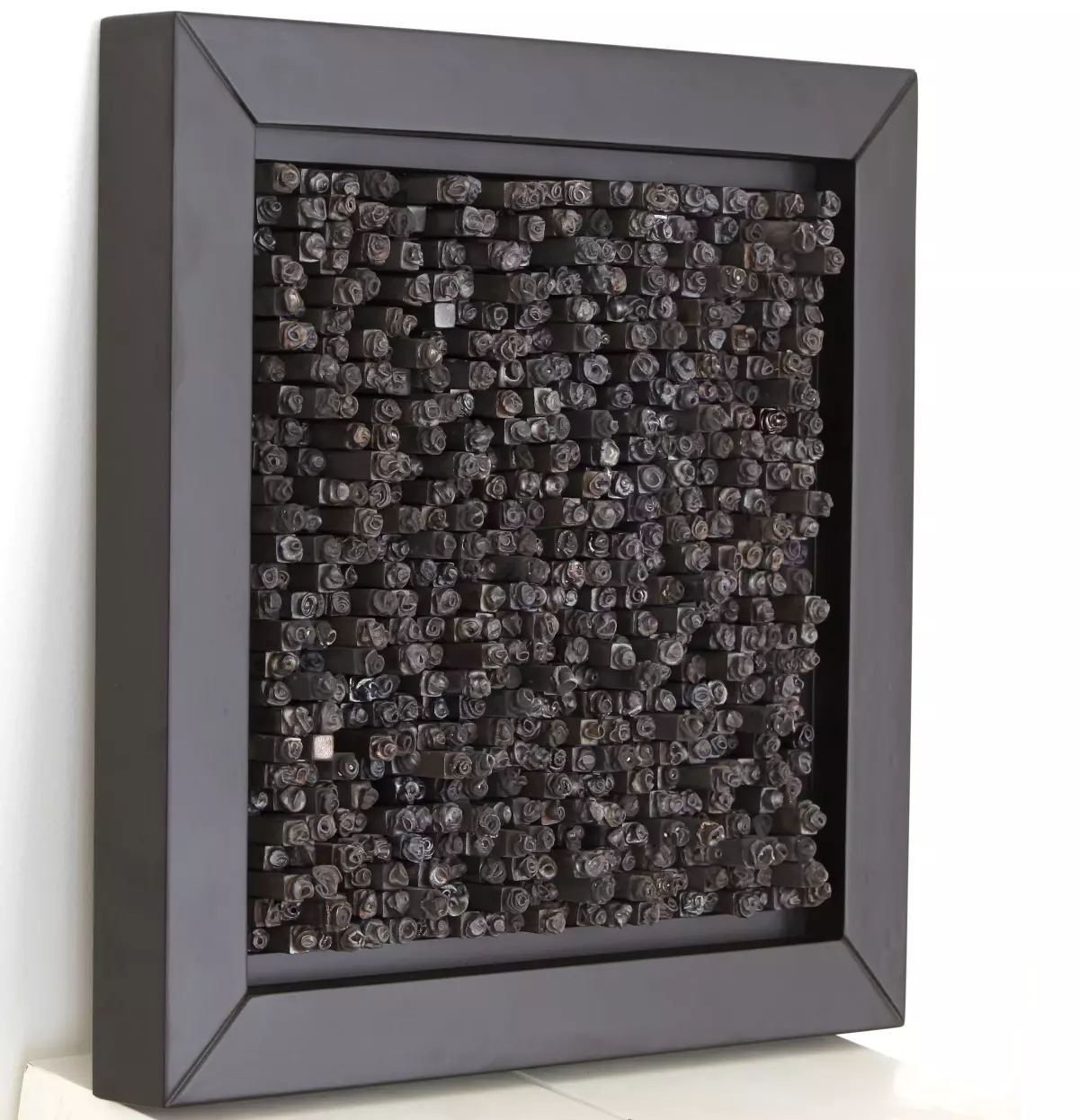 Ayten Turanlı Kaldırım Taşlarının Altında Kumsal Var