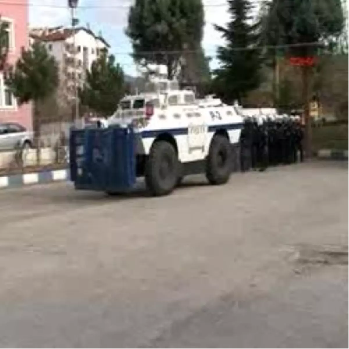 Polisten Orantılı Güç Tatbikatı