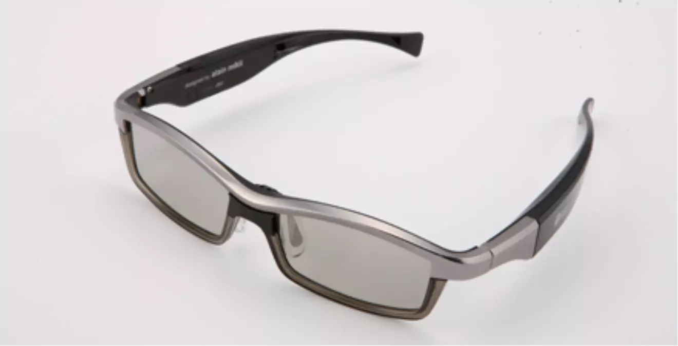 Lg\'den Özel Tasarımlı 3d Gözlükler