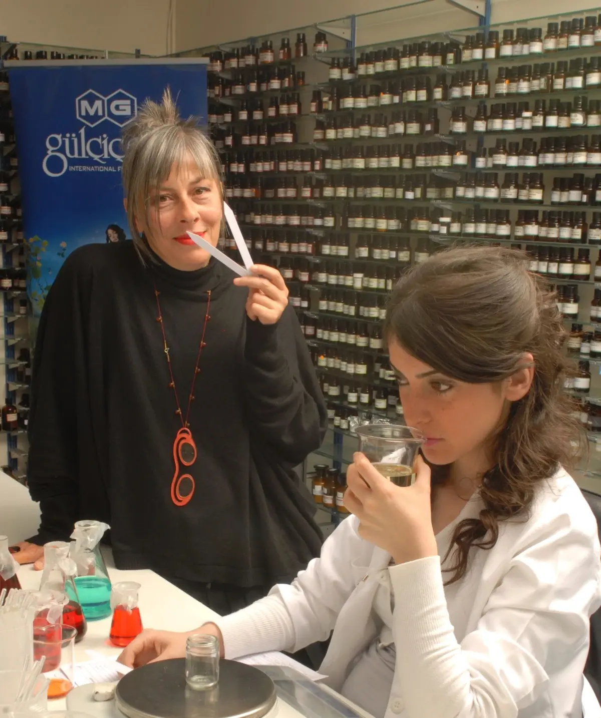 Nahide Büyükkaymakçı’nın Çukurcuma’daki Atölyesi İçin Özel Bir Koku Hazırladı…