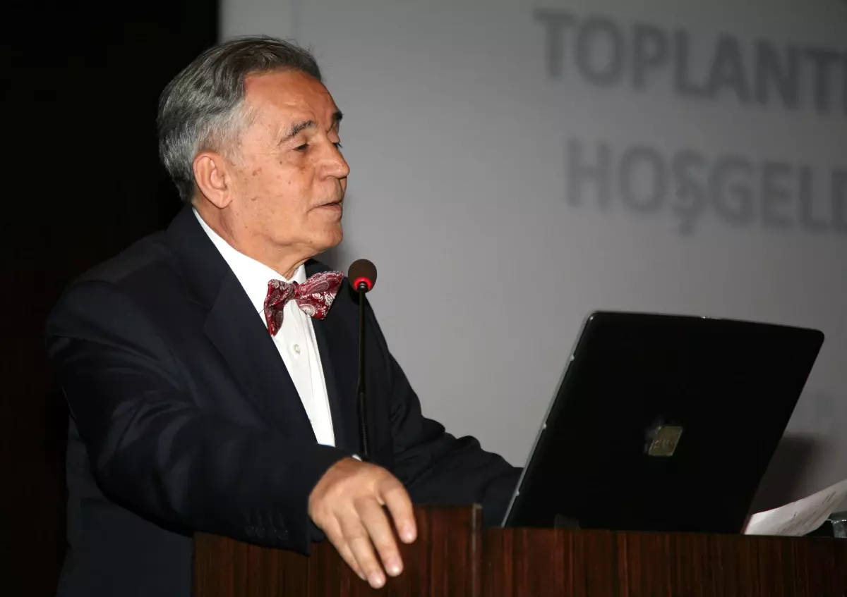 Üniversitemizde Tıp-Sağlık Bilimleri Eğitim Konseyi Toplantısı Gerçekleştirildi