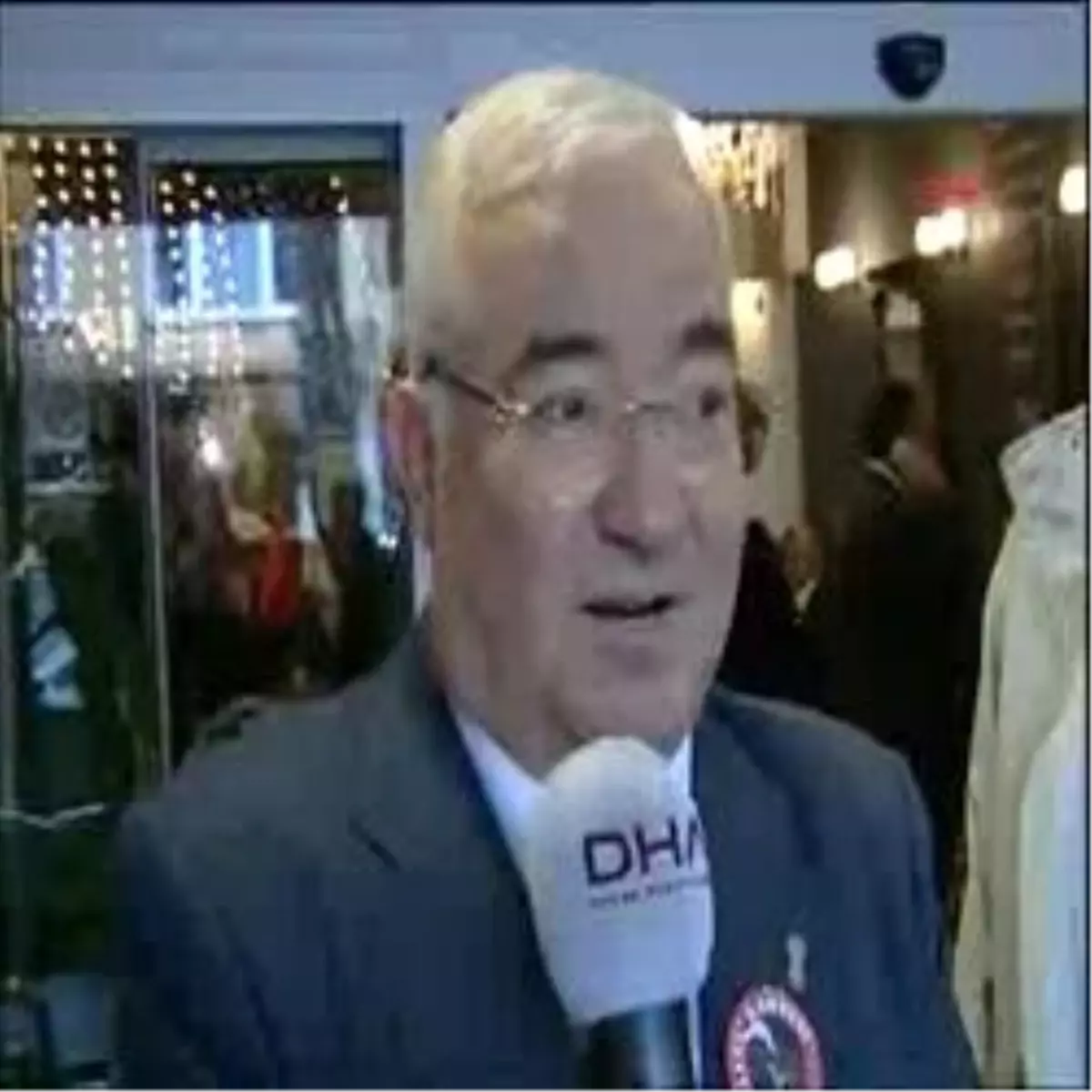 İlk "Mahalle Kahvesi" Hizmete Açıldı...