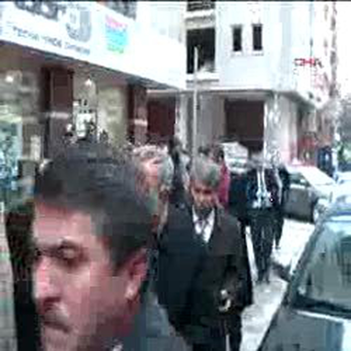 Arınç, 1965 Taraftarlar Derneğ\'ni Açtı