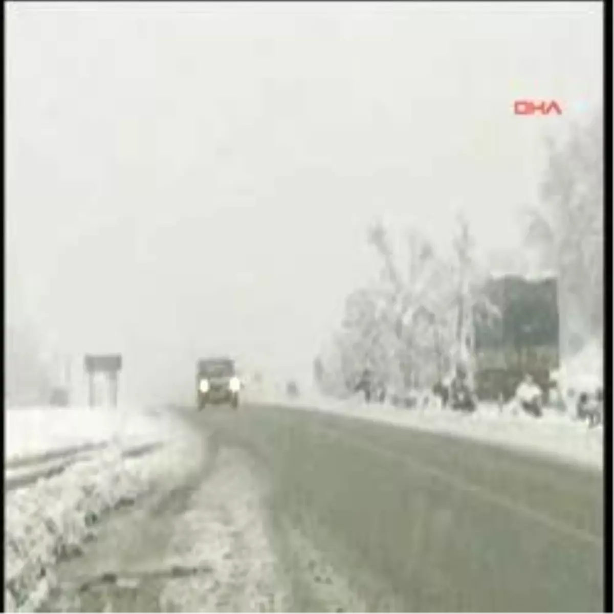 Kar Hayatı Felç Etti