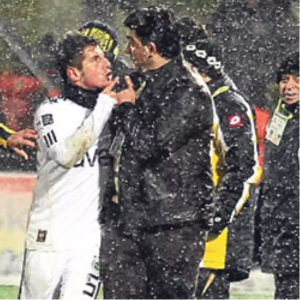 'Önce Adam Olsunlar'