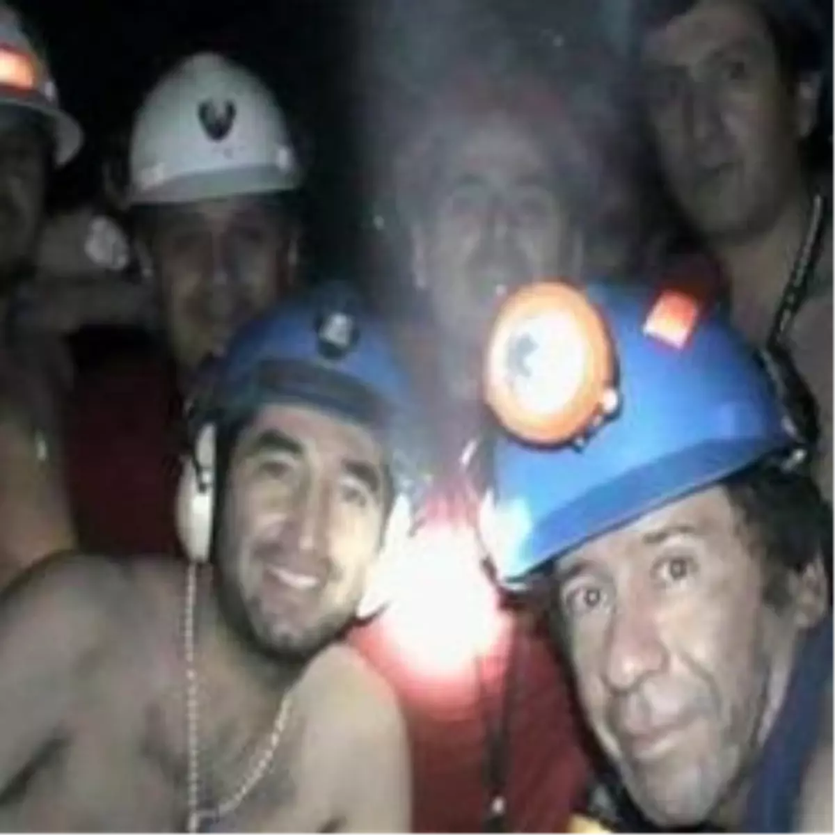 Şilili Madencilere Jest