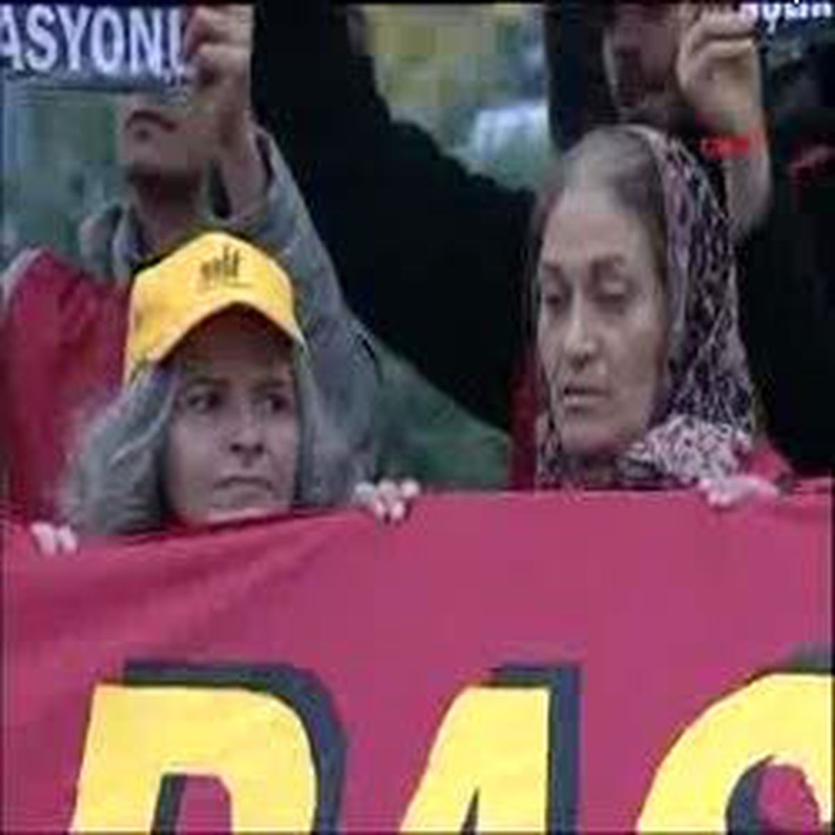 Adliyeye Destek Yürüyüşü