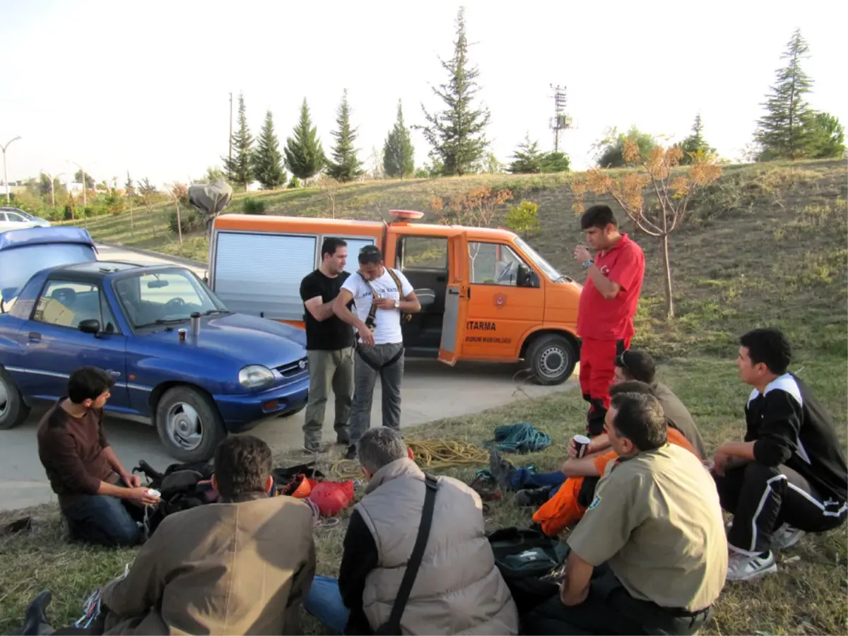 Akom’un Eğitim Ve Önlem Faaliyetleri Sürüyor