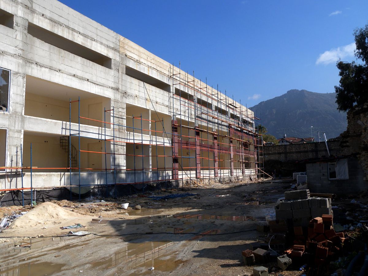 Çok Katlı Otoparkta Son Rütuşlar