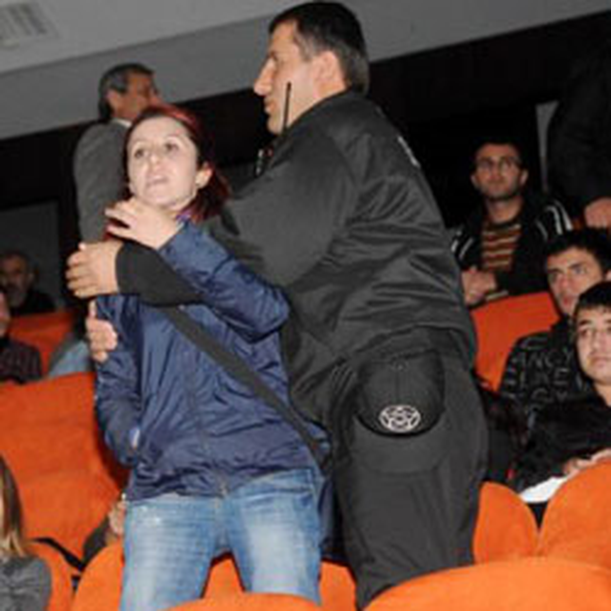 Yine Yumurtalı Eylem