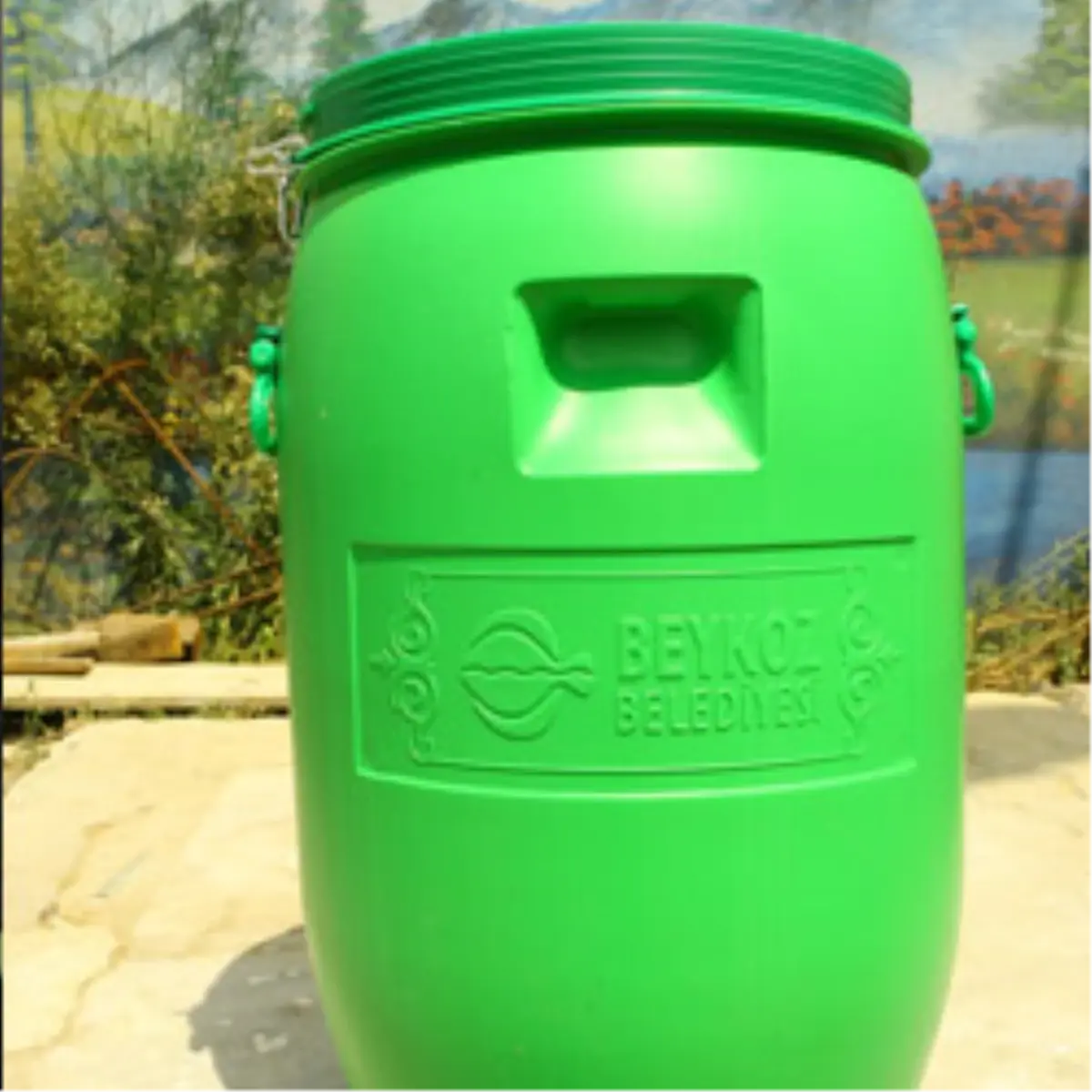 "Çöp Bidonlarını Turşuluk Olarak Kullanmayın"
