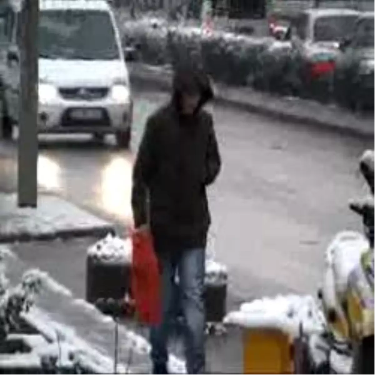 Edirne\'de Beklenen Kar Yağışı Başladı