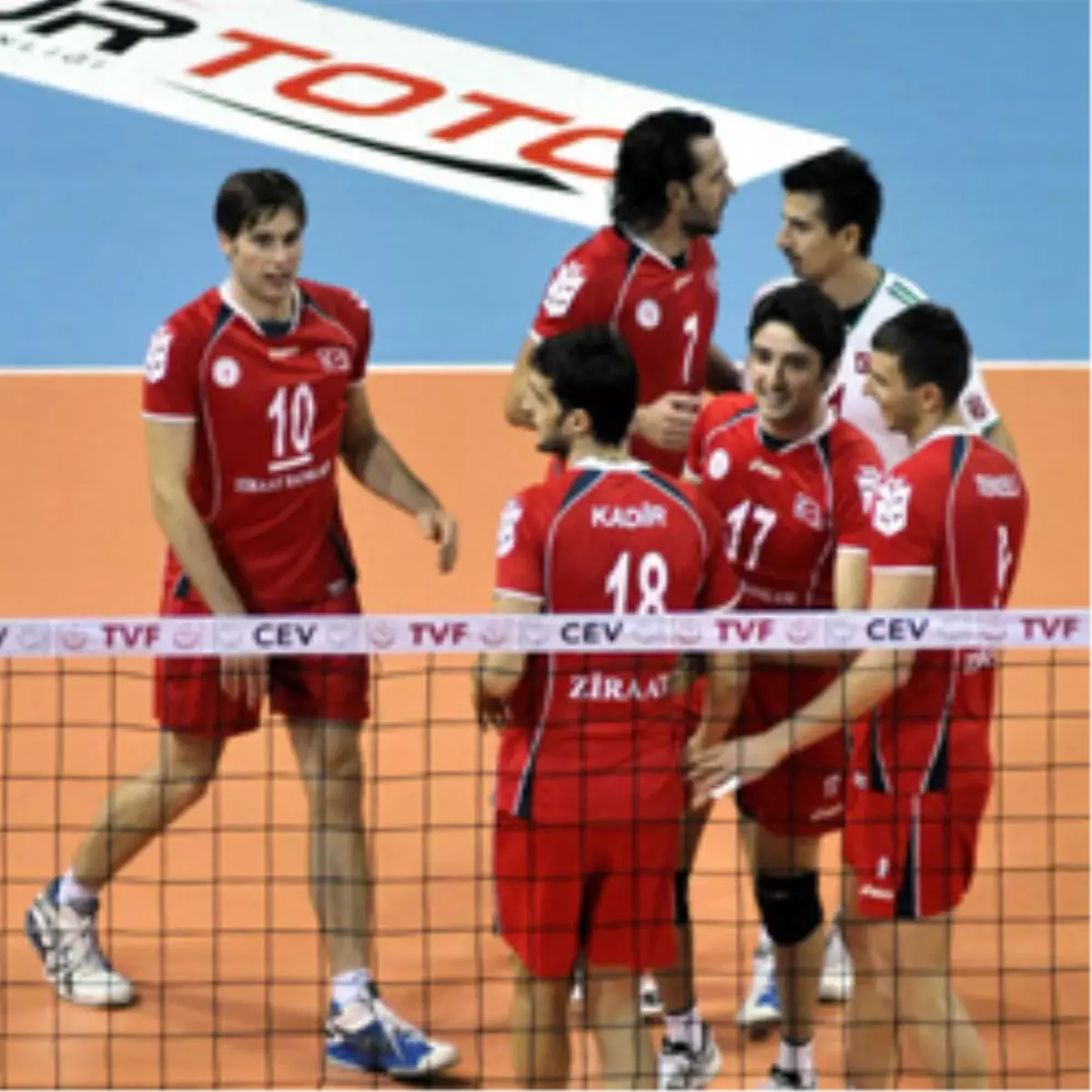 Ziraat Bankası Dörtlü Finaller\'de