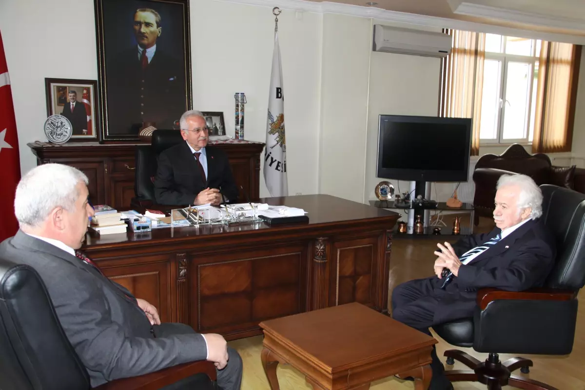 Deprem Dede Belediye Başkanı Akkaya\'yı Ziyaret Etti