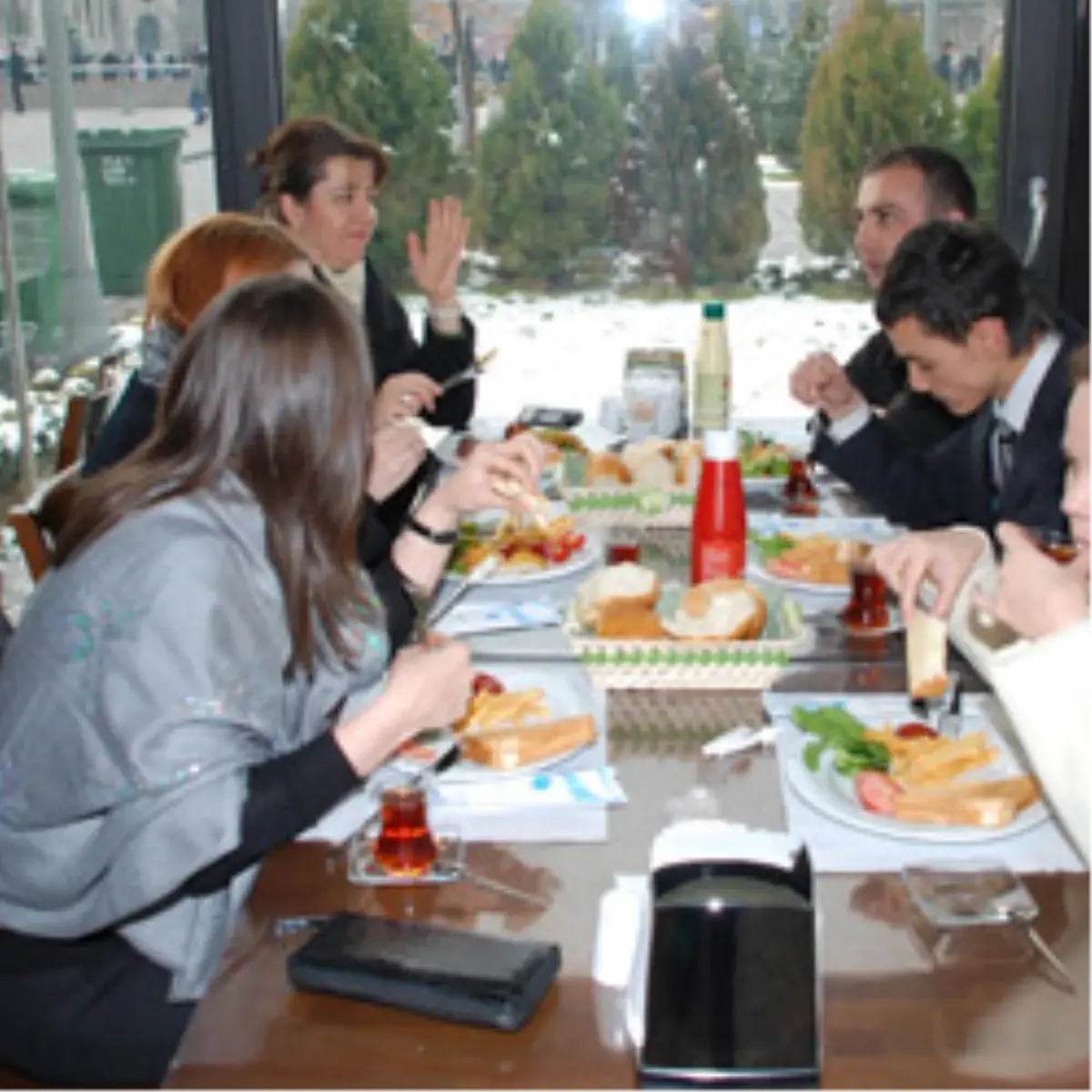 Meydan Cafe\'de Yemekler Bir Başka Güzel
 
