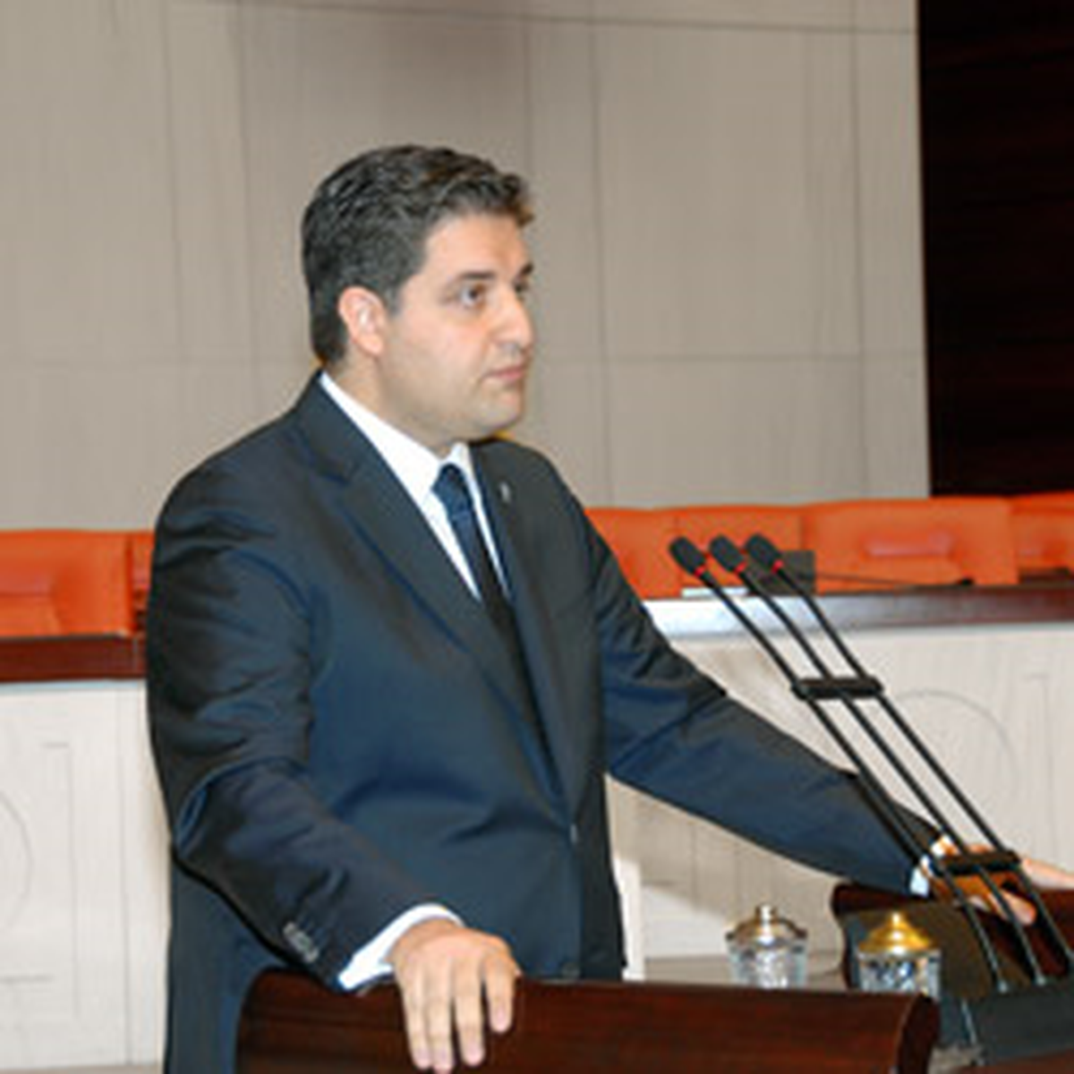 Önen Meclis Kürsüsünde