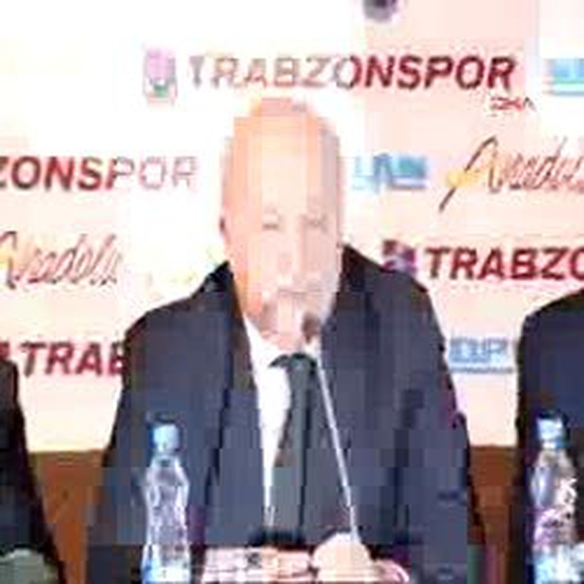 Trabzonspor, Yeni Otobüsünü Teslim Aldı