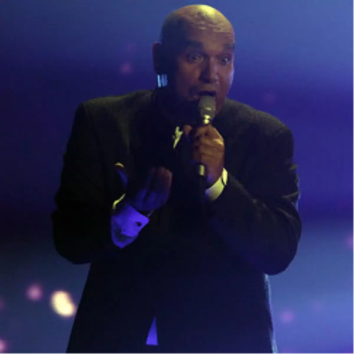 53 Yaşında Süper Star Oldu