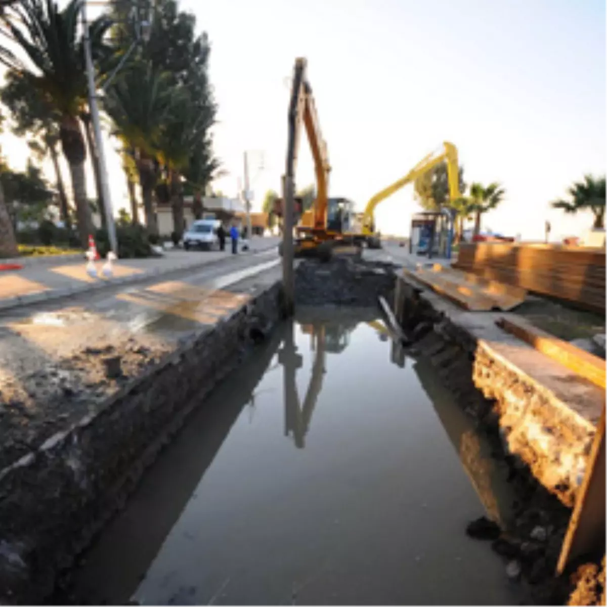 Sahilevleri’nde Kanal Operasyonu