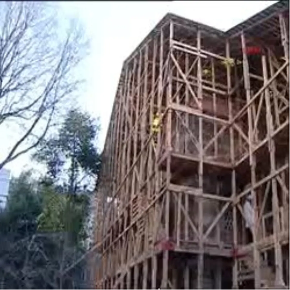 Bakan Günay Koca Ragıp Paşa Kütüphanesi\'ni Gezdi