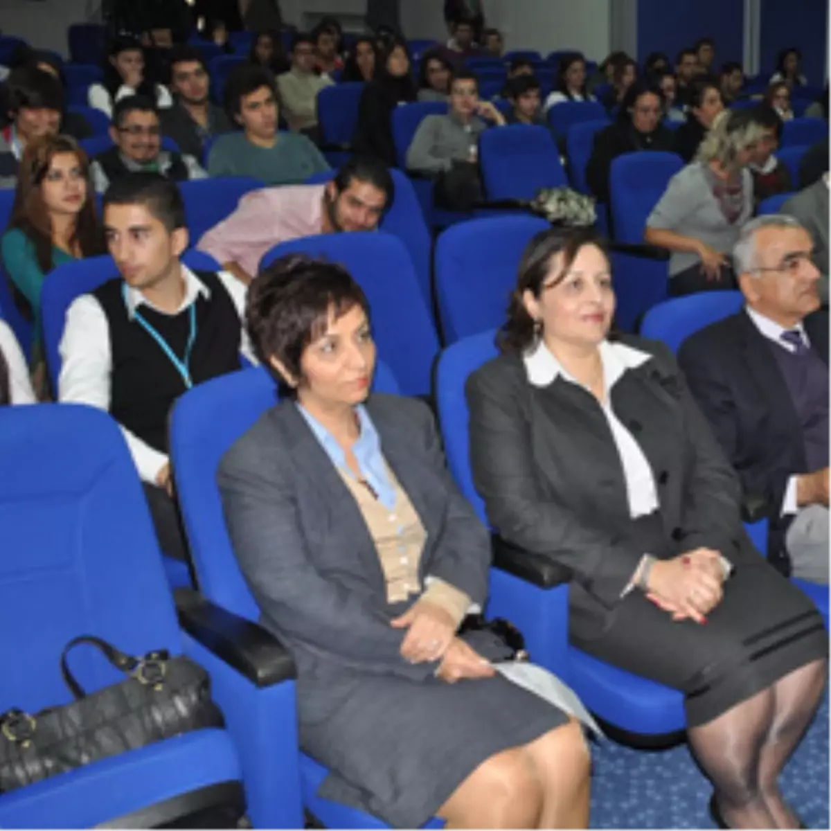 DAÜ\'de 2011 Prof.Dr. Esin KONANÇ Sempozyumu Yapıldı