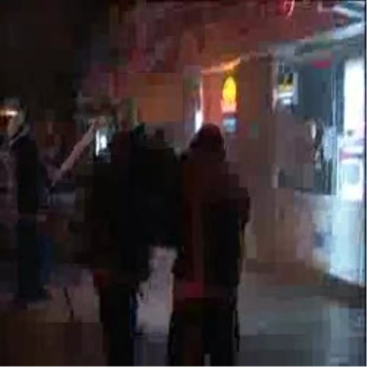 Ts Club Mağazasında Yangın...