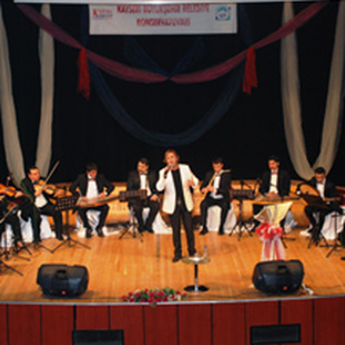 Gökhan Sezen Konseri Büyük İlgi Gördü