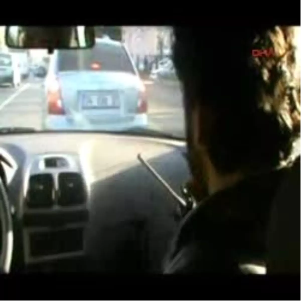 Kaçırdıkları Kadın Bebeğini Düşürmüş