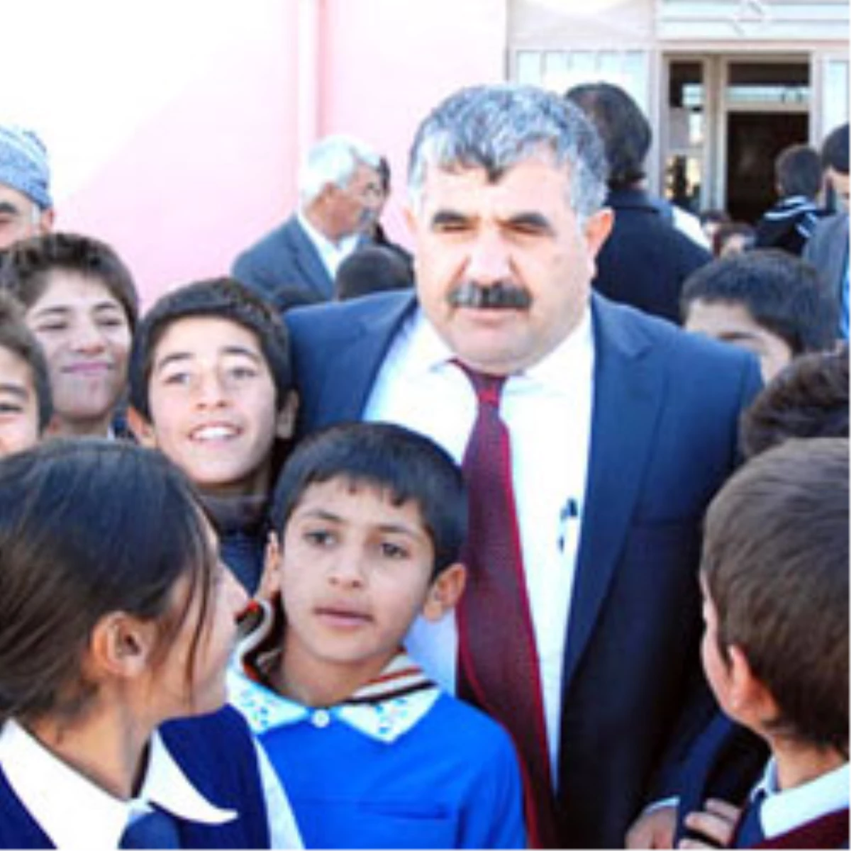 Kürtçe Okula da Girdi