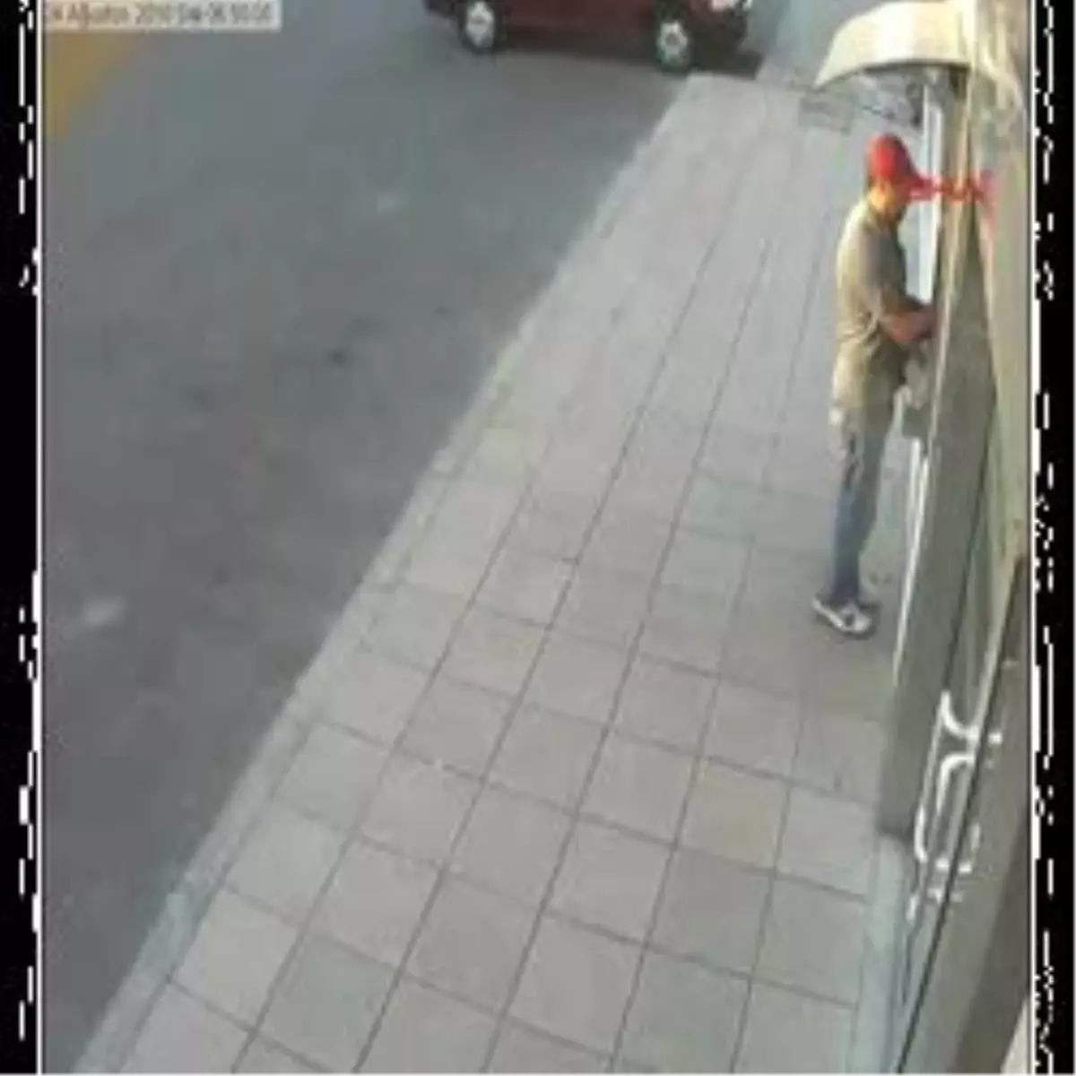 Düzenek Kurdukları Atm Cihazından 2 Milyon TL Vurgun