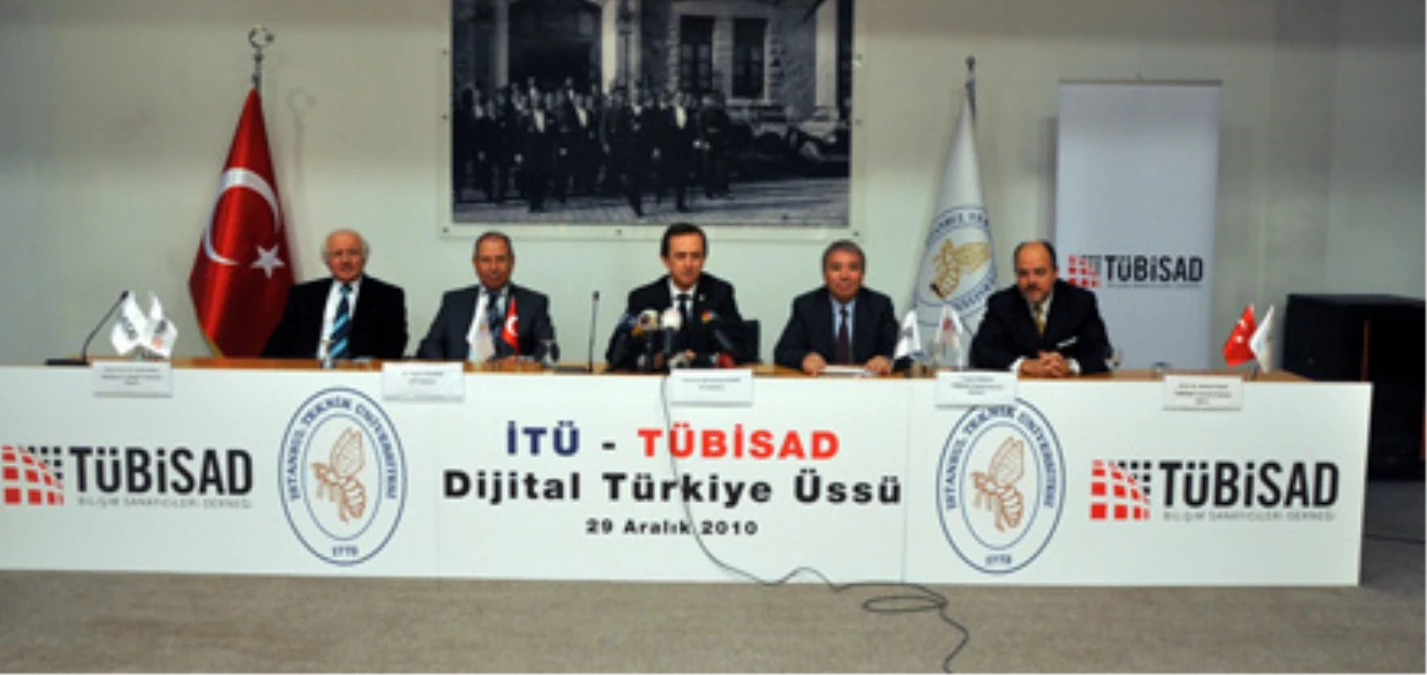 Türkiye\'nin Dijital Üssü Kuruluyor