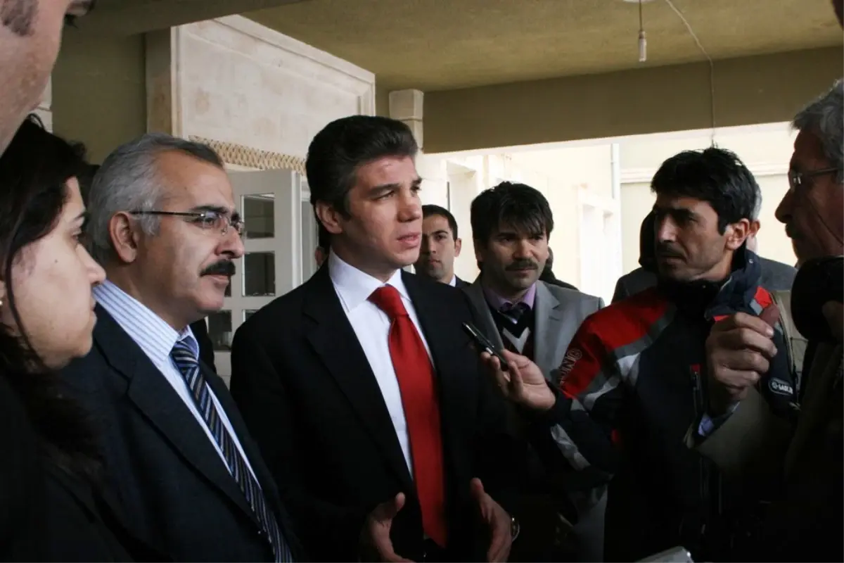 YÜKSEL Biz Geleceğimizi Çocuklarımızda Görüyoruz