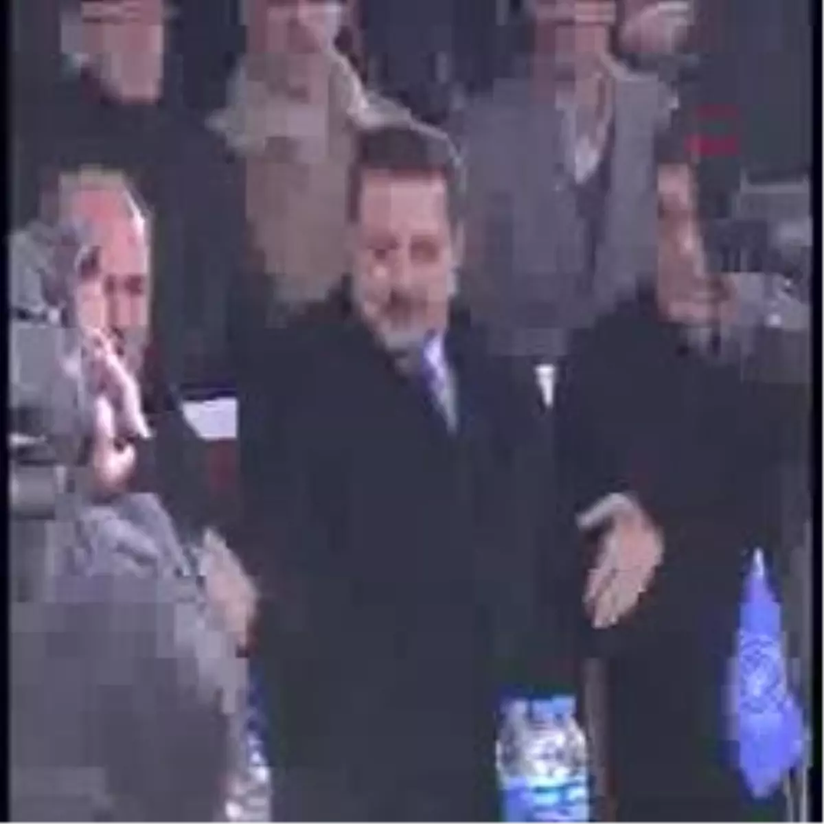 Çelik; Yanlış Kaynaklardan Beslenenler Siyasette Varlıklarını Sürdüremeyecekler