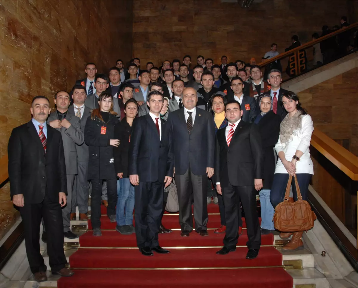 Ak Gençlik Ve Gop. Üniversitesi Öğrencileri Meclis’te