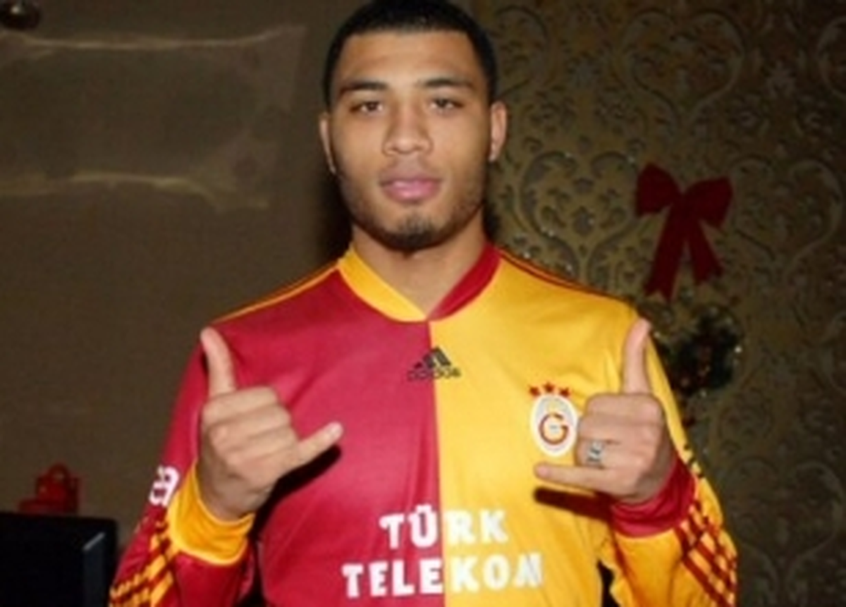 'Senelerdir G.saray Forması...'