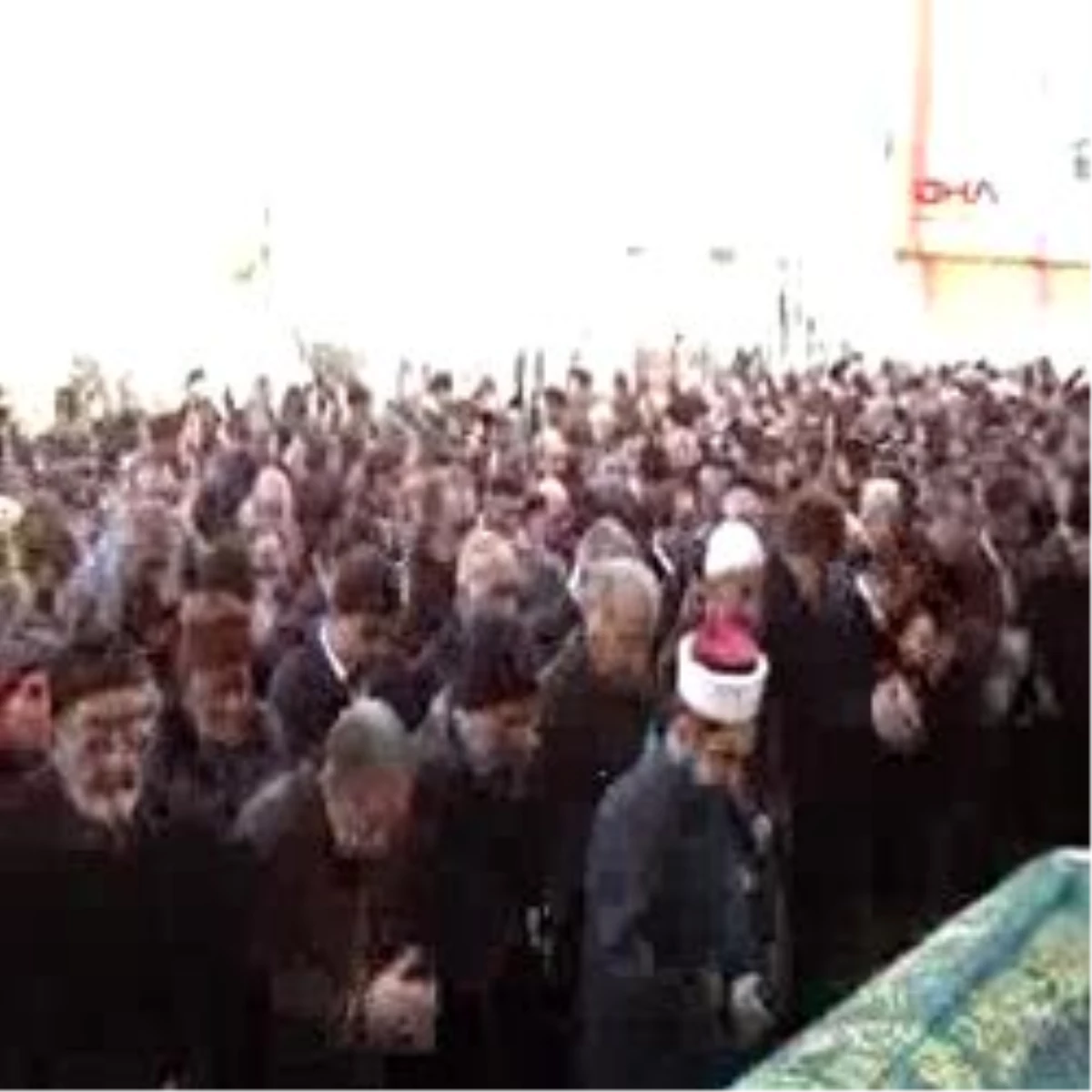 K.Maraş - Tren Kazasında Ölenlerin Cenazesi Toprağa Verildi
