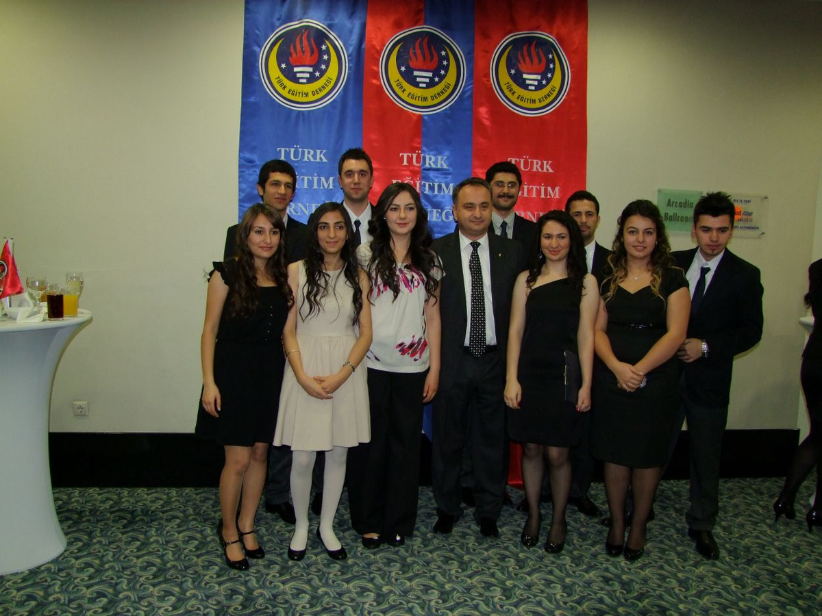 Eğitim Meşaleleri, Türk Eğitim Derneği’nin Düzenlediği Yemekte Bir Araya Geldi