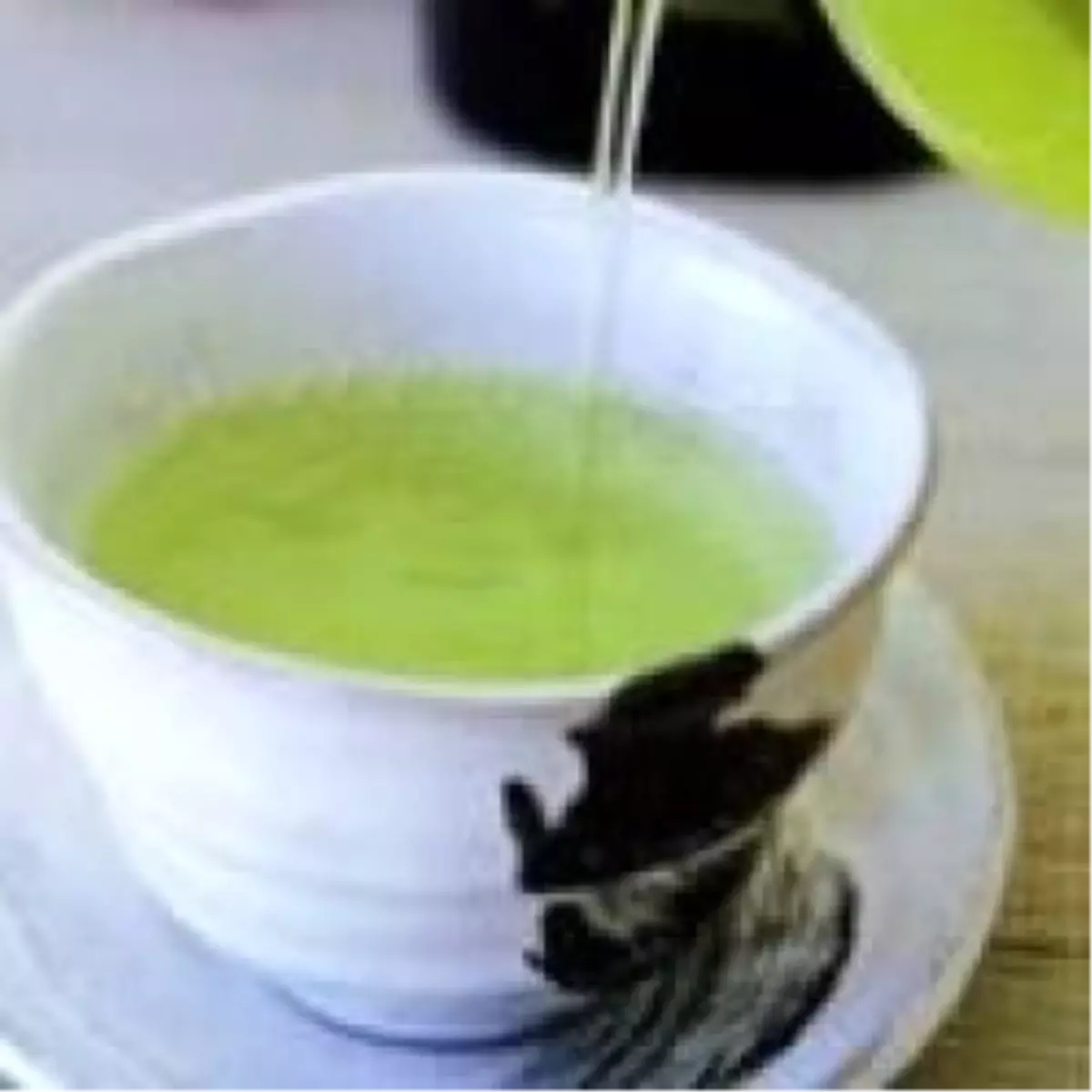 Sıcak Çay Ömrü Uzatıyor!