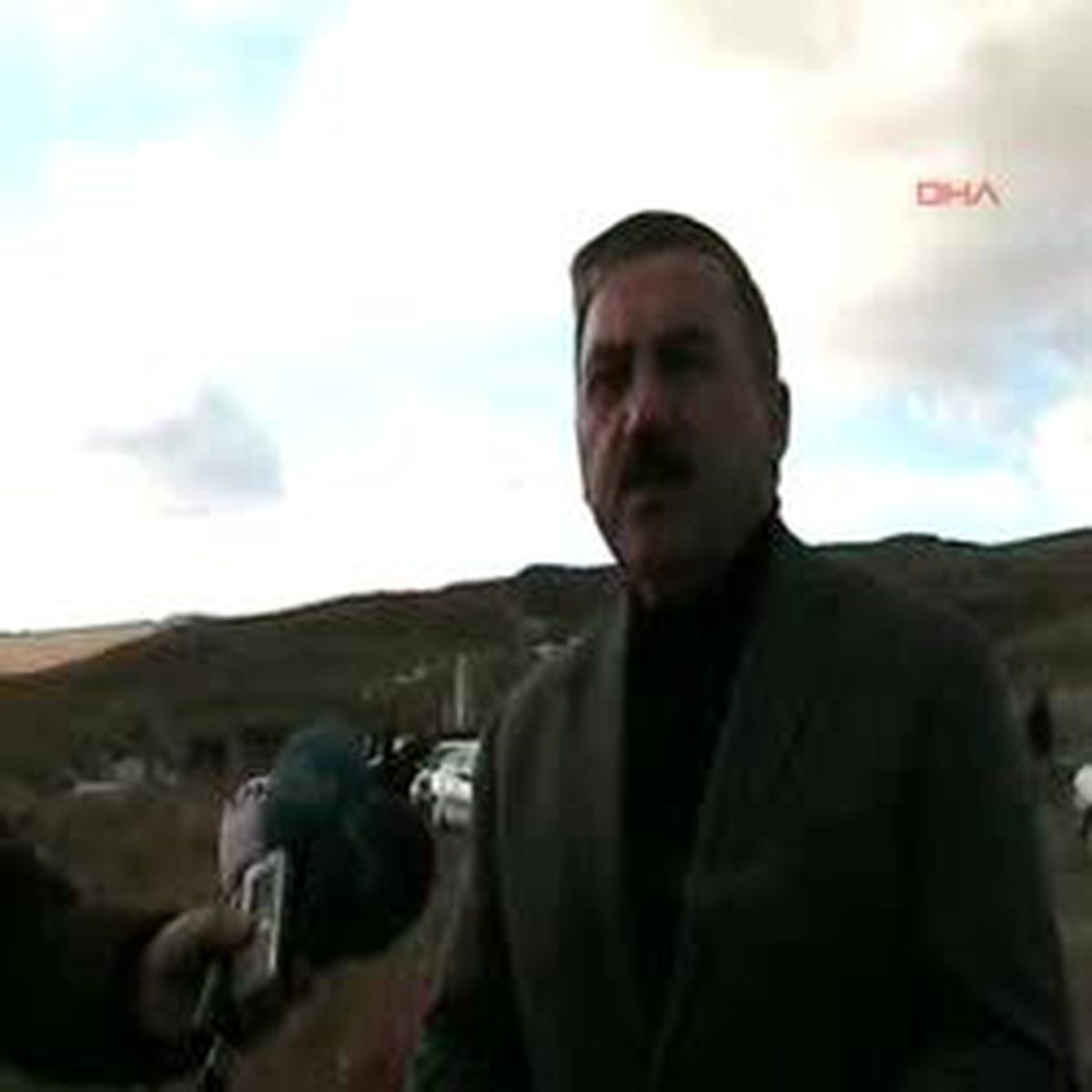 Eski Başkan Konuştu: Başbakan Kars'ın Reklamını Yapıyor