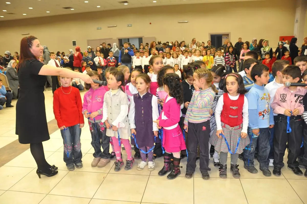 Kubilay İöo Minikleri Büyüledi