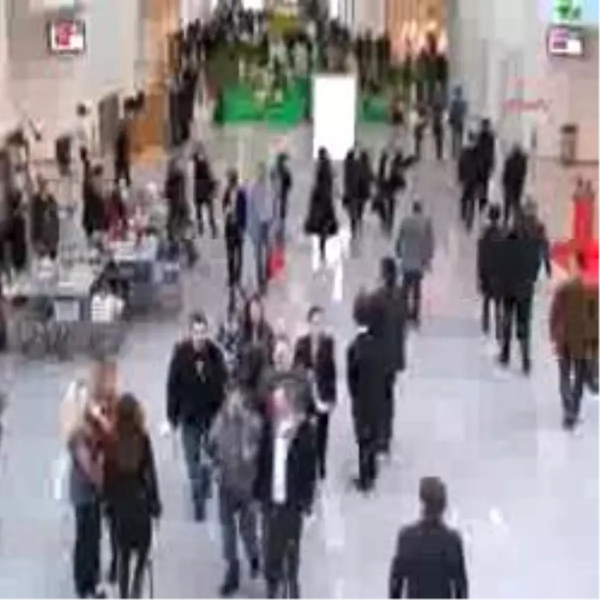 Mobilya\'nın Kalbi Köln\'de Atıyor