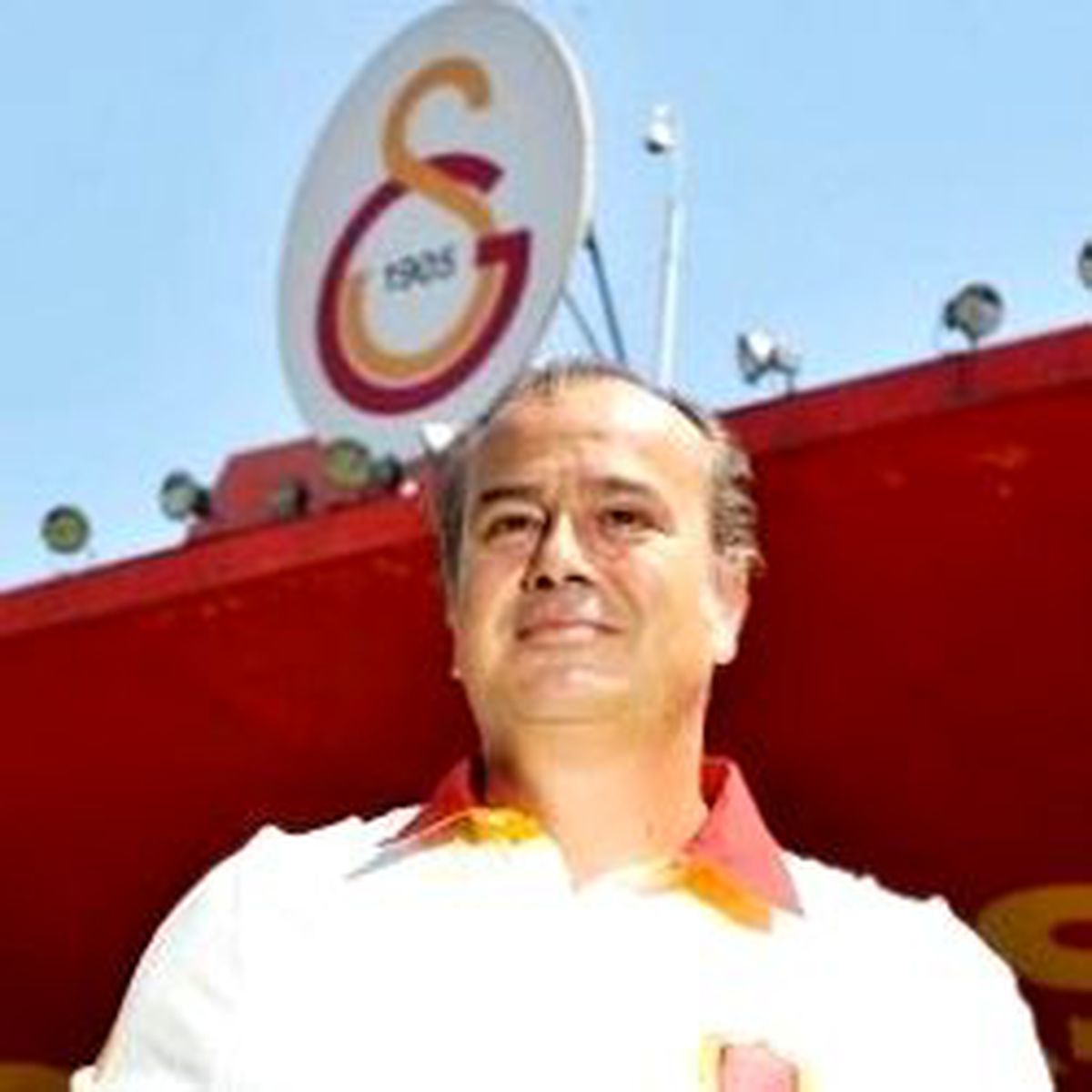 Galatasaray Eski Yöneticisi Cemal Özgörkey: 'Bayrağı Devralmaya Hazırım'