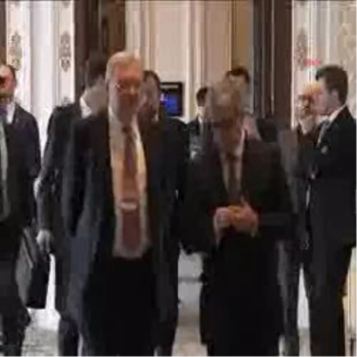 İstanbul\'daki "Nükleer" Zirve Başladı