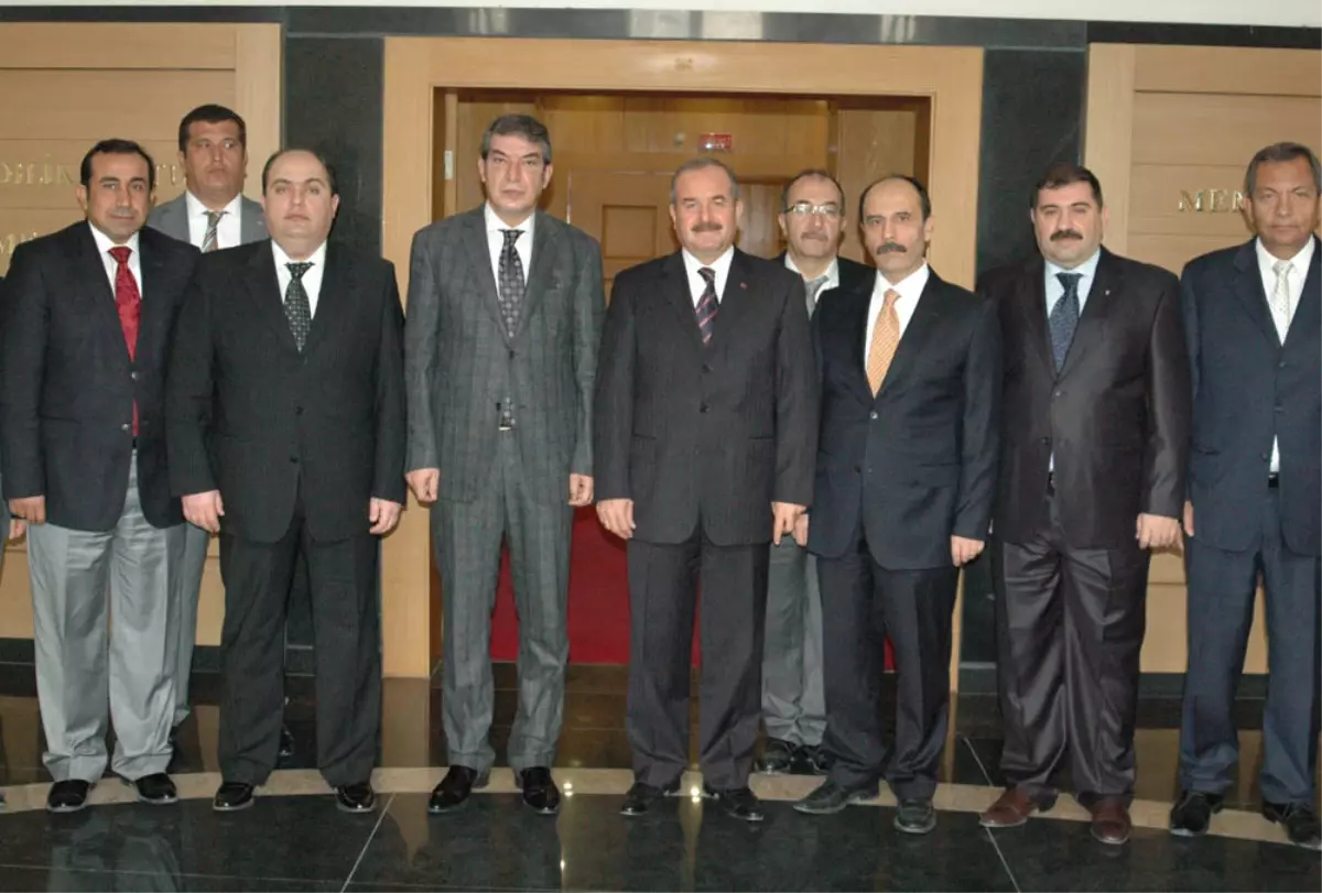 Kmtso Yönetimi Vali Kocatepe’yi Ziyaret Etti