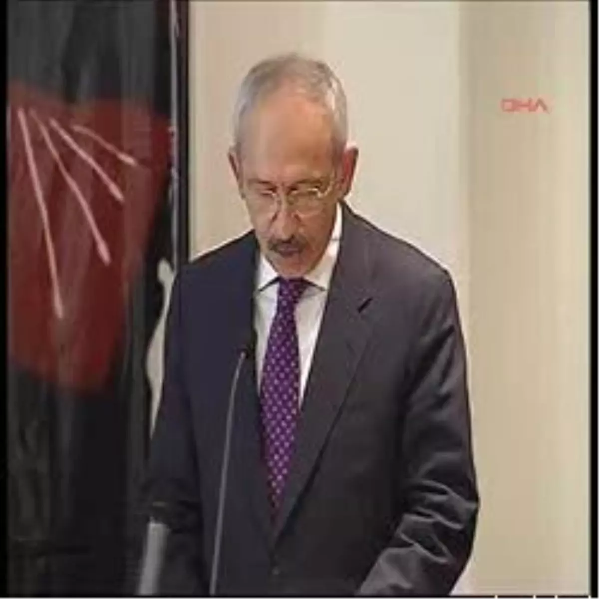 Cordery'den CHP Liderine Övgü