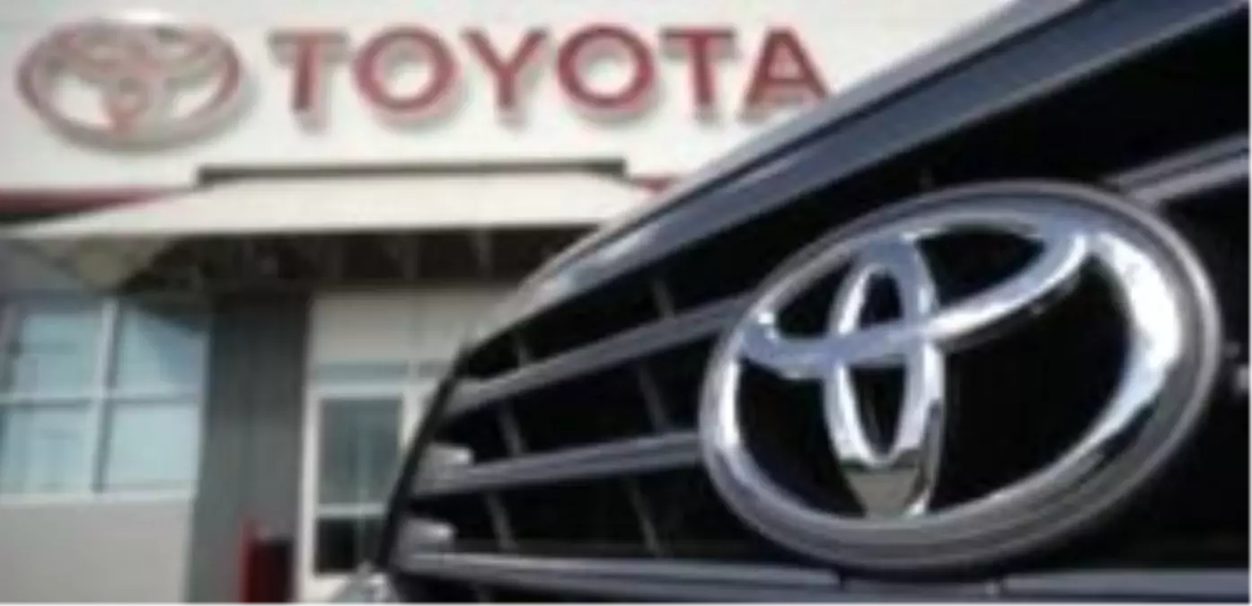 Toyota Yine Geri Çağırıyor!