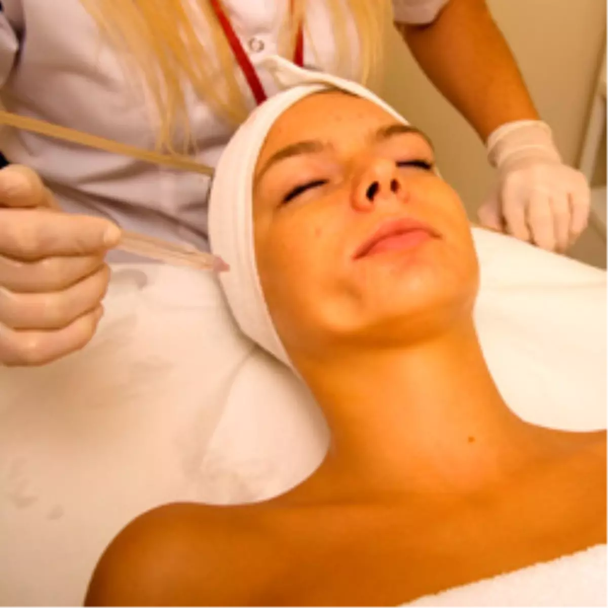 Cildinize İyi Bakın Gençliğinizi Koruyun!